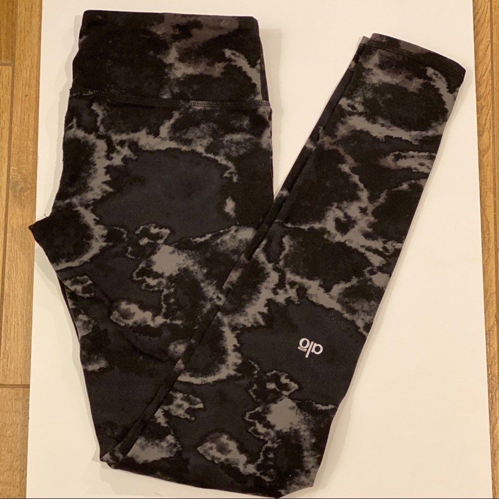 Alo Airbrush Legging - Size S